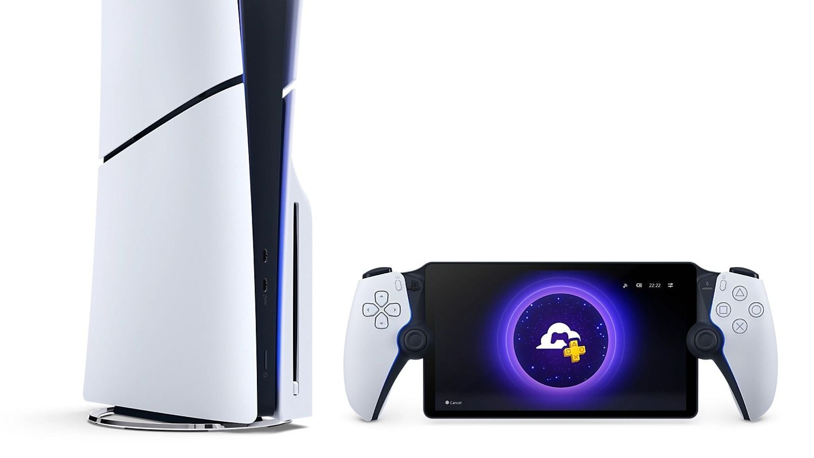 PS5 Slim konzola a PlayStation Portal so zobrazenou ikonou PS Plus cloud